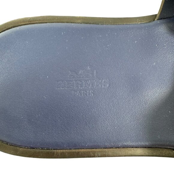 Sandals_&_Flip_Flops